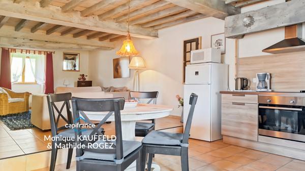 Maison en pierres à vendre 3 pièces avec piscine et terrasse