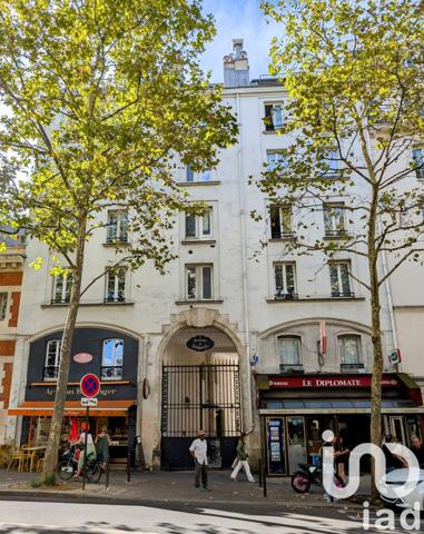 Appartement 3 pièces de 66 m² à Paris (75017)