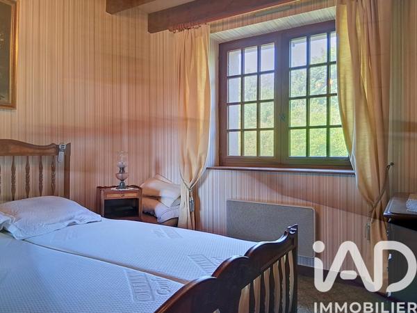 Maison à vendre 5 pièces 140,88 m² Saint-Étienne-du-Bois