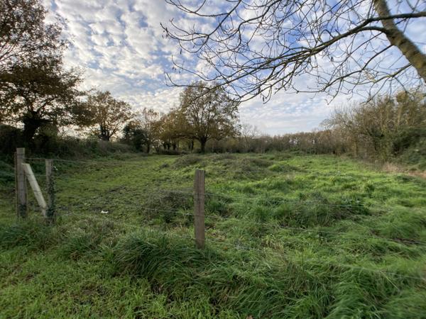 À vos projets ! Grange à réhabiliter proche de la mer !