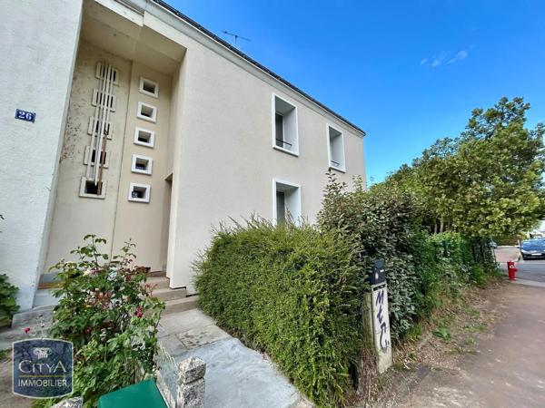 Maison à louer 5 pièces 134.76m² Saint-Pierre-des-Corps (37700)