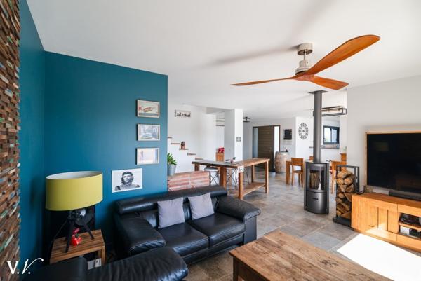 Maison à vendre 686 000 € Saubens 6 p 217 m² DPE B