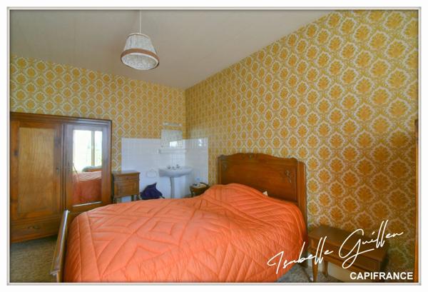 Maison à vendre 6 pièces CHATEAUMEILLANT (18)