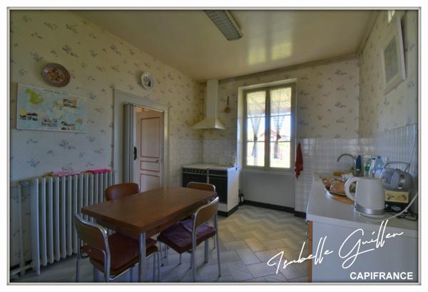 Maison à vendre 6 pièces CHATEAUMEILLANT (18)