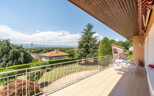 Maison à vendre    5 pièces • 170 m2 Beauregard