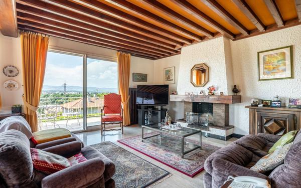 Maison à vendre    5 pièces • 170 m2 Beauregard