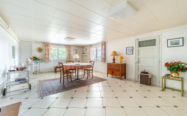 Maison à vendre    5 pièces • 170 m2 Beauregard