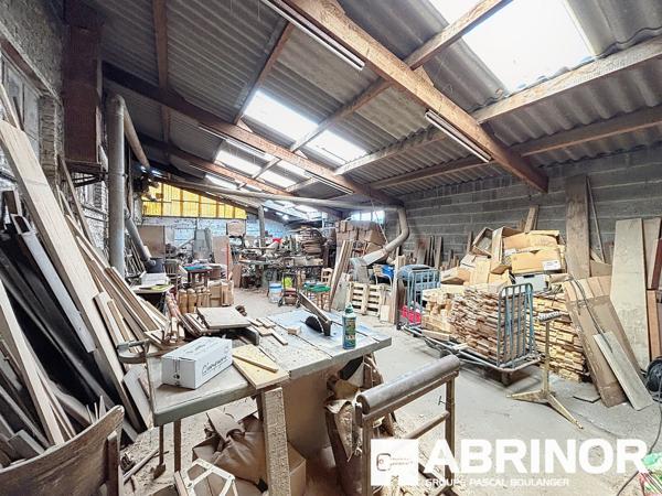 HANGAR / ENTREPOT CARVIN