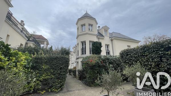 Location appartement 2 pièces 56 m² Colombes