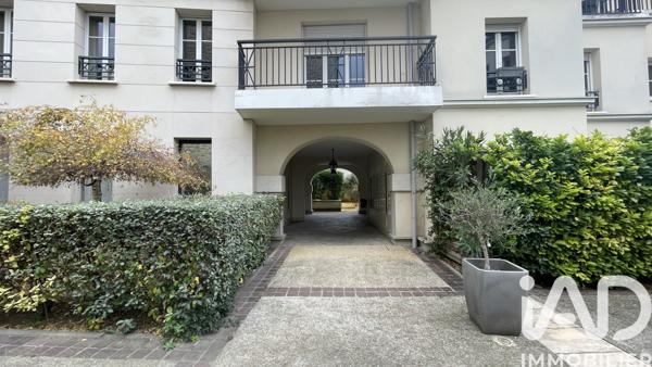 Location appartement 2 pièces 56 m² Colombes