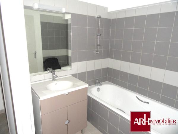 F2 SAINT PAUL RECENT