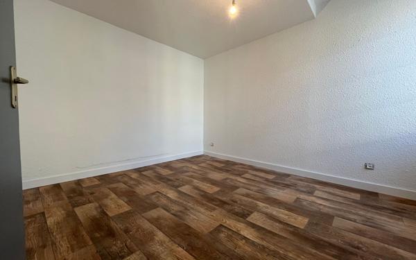 Appartement à louer    4 pièces • 84,07 m2 Castelnaudary