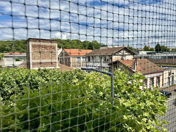 Bas Montreuil- Solidarité Carnot- Appartement 2P 41m2-Cave