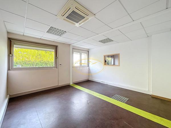 ENTREPOT LOGISTIQUE PROCHE RN4 Void-vacon ENTREPOT LOGISTIQUE PROCHE RN4 Void-vacon