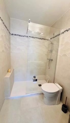 Location Appartement 3 pièces 80 m2 à Antibes