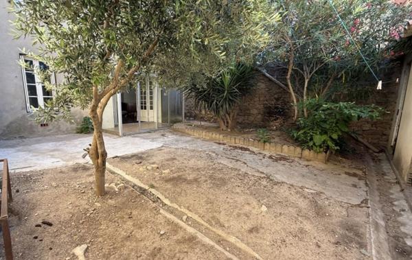 Vente Maison Avec cour à rafraîchir Lezignan-corbieres