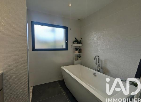 Maison à vendre 6 pièces 174 m² Guilers