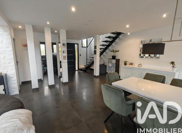 Maison à vendre 6 pièces 174 m² Guilers