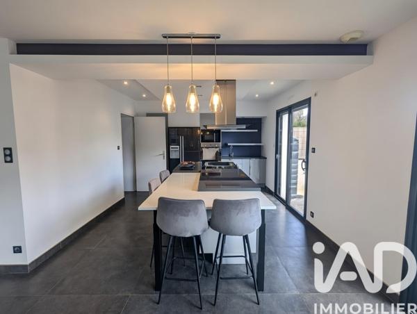 Maison à vendre 6 pièces 174 m² Guilers