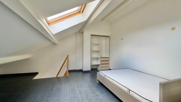 APPARTEMENT DUPLEX 2 PIÈCES À SAVIGNY-SUR-ORGE, QUARTIER GARE AVEC BALCON ET DOUBLE PARKING
