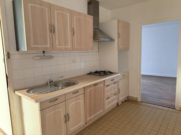 Maison à vendre 103 740 € Domérat 5 p 108 m² DPE E