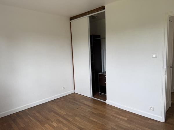 Maison à vendre 103 740 € Domérat 5 p 108 m² DPE E