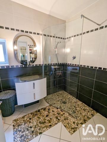 Maison à vendre 5 pièces 102 m² Saint-Just-Saint-Rambert