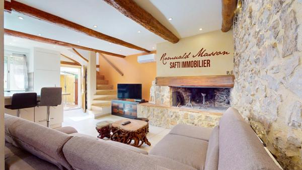 Maison de village T3 avec terrasse + cave