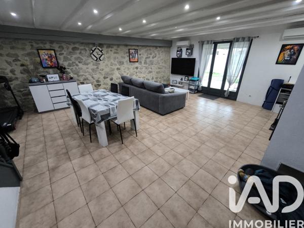 Maison à vendre 6 pièces 143 m² Marcilly-le-Hayer