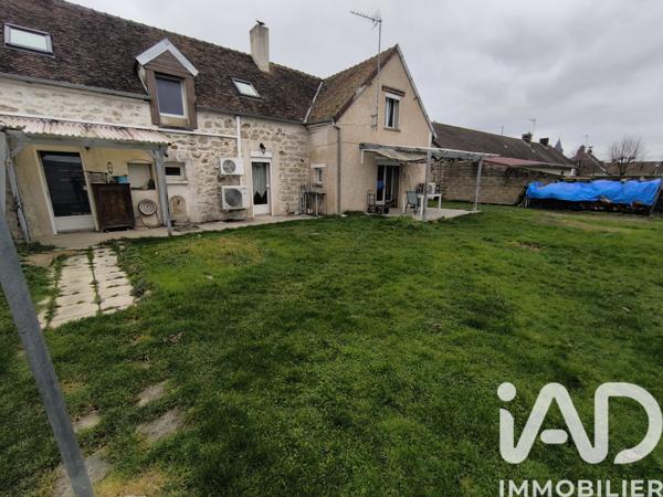 Maison à vendre 6 pièces 143 m² Marcilly-le-Hayer