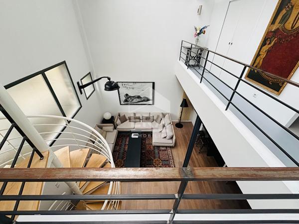 Somptueux de loft de 160m² avec séjour cathédrale