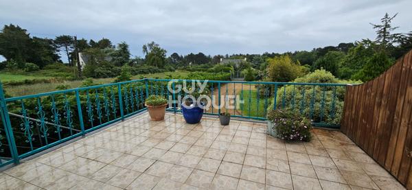 A VENDRE : PLOUHA - Grande maison et gites