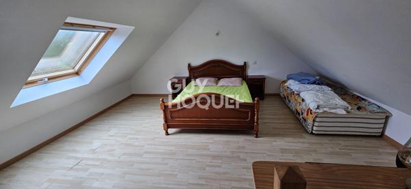 A VENDRE : PLOUHA - Grande maison et gites