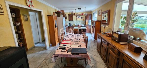 A VENDRE : PLOUHA - Grande maison et gites