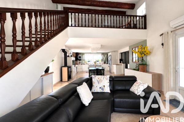 Maison à vendre 6 pièces 144 m² Aubignan