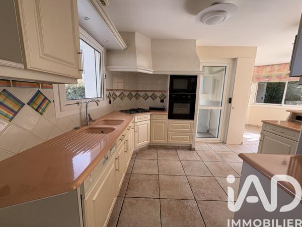 Maison à vendre 7 pièces 217 m² Saint-Hilaire-de-Riez