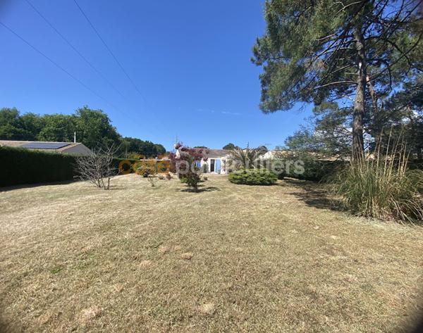 Vente Maison98 m² - 4 Pièces - LA TREMBLADE (17390)