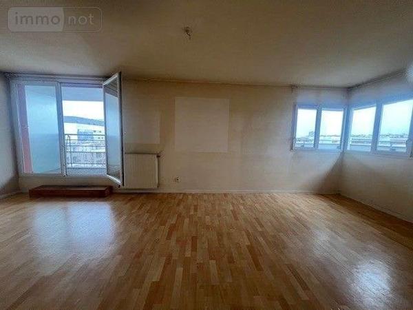 Appartement à vendre à Bordeaux en Gironde (33000), ref : 11610/366   
Barrière du Médoc