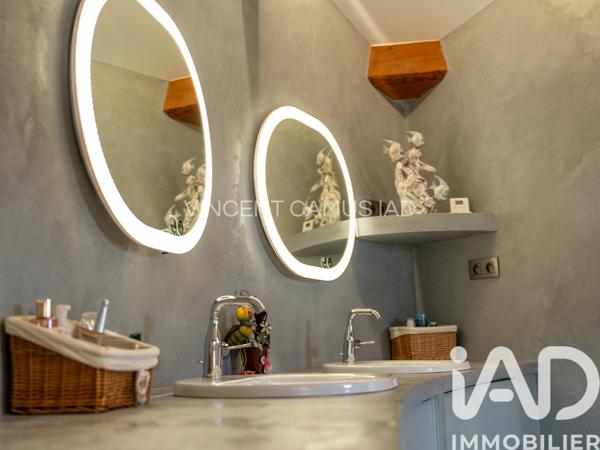 Maison à vendre 7 pièces 270 m² Ollioules