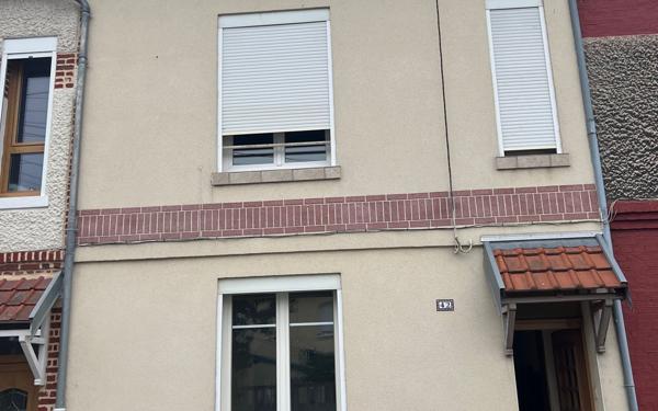 Maison à vendre    4 pièces • 95 m2 Saint-Quentin