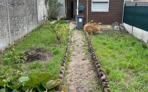 Maison à vendre    4 pièces • 95 m2 Saint-Quentin