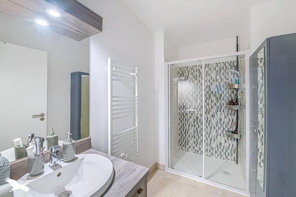 Appartement à vendre |  Pessac |  4 pièces | 95 m²