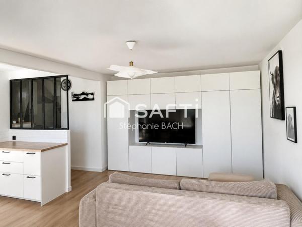 LA CIOTAT – APPARTEMENT RÉNOVÉ AVEC VUE MER PANORAMIQUE