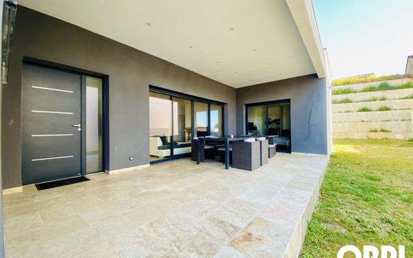 Maison à vendre    4 pièces •  Carpentras