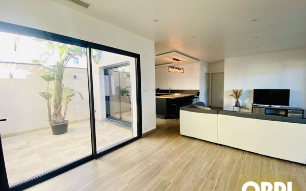 Maison à vendre    4 pièces •  Carpentras