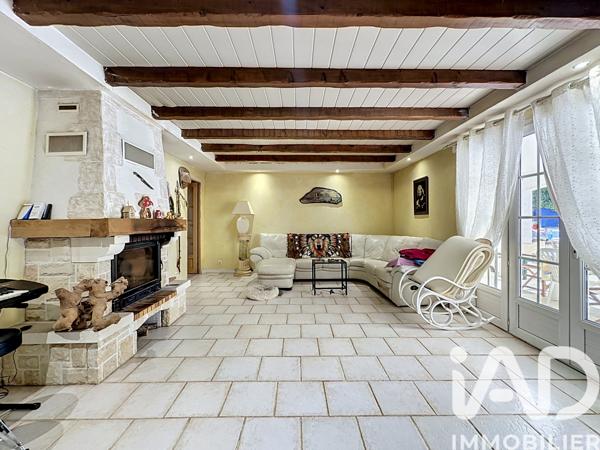 Maison à vendre 10 pièces 264 m² Tourrettes