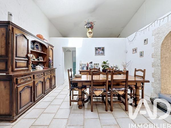 Maison à vendre 10 pièces 264 m² Tourrettes