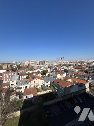 Malakoff -  Etienne Dolet -  Appartement 4pièces avec balcon, cave et parking