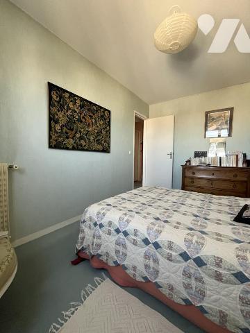 Malakoff -  Etienne Dolet -  Appartement 4pièces avec balcon, cave et parking