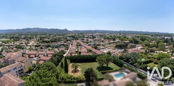 Terrain à vendre 1 200 m² Saint-Rémy-de-Provence